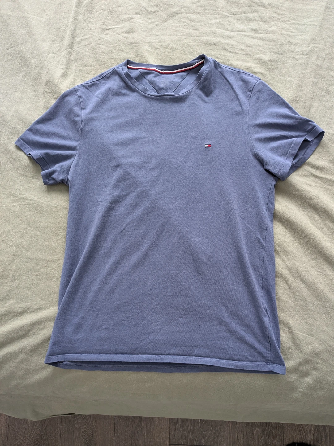 Tommy Hilfiger Blue T-Shirt Medium Slim Fit