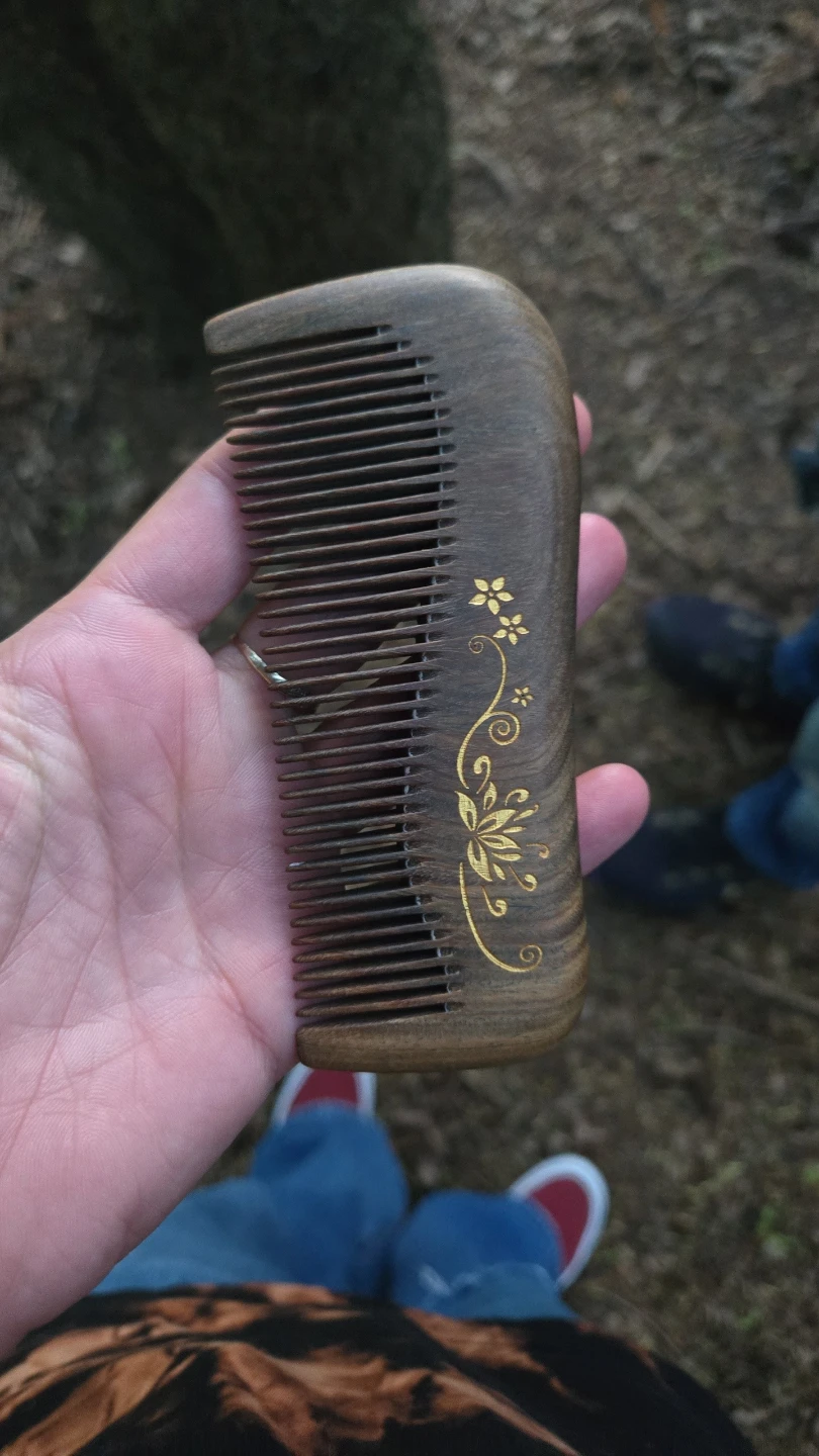 Birthing comb