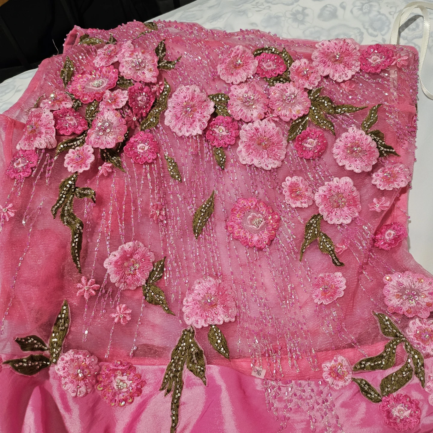 Pink Floral Embellished Evening Gown Size 16 - photo 2
