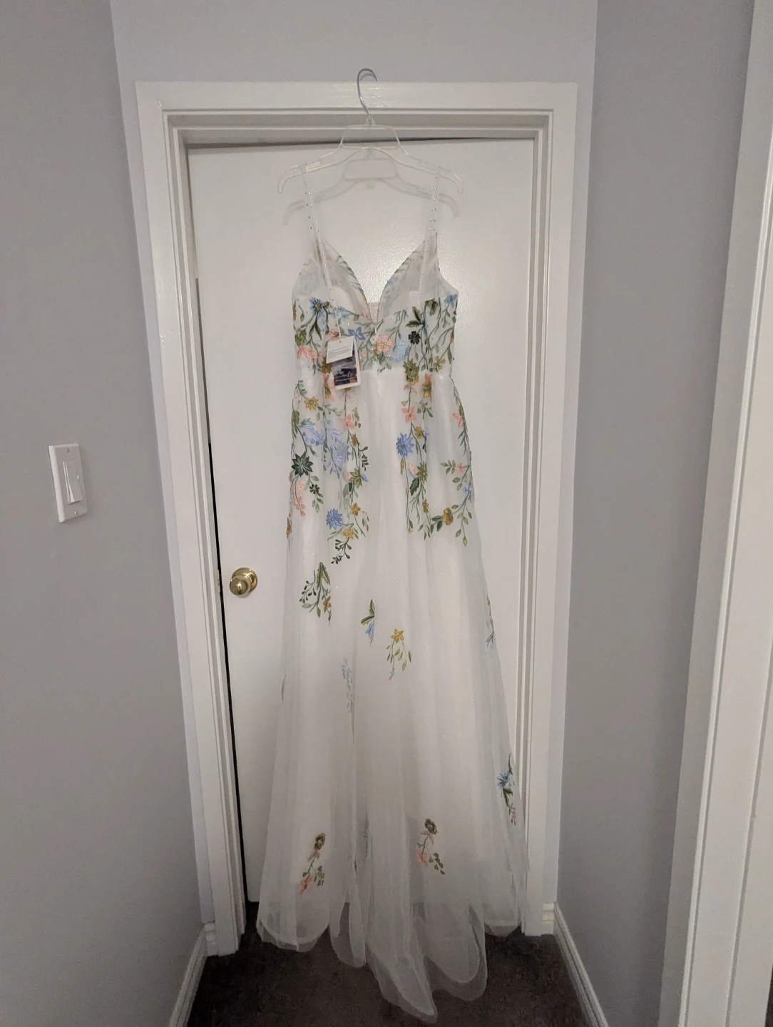 Floral Embroidered Wedding Dress - photo 2