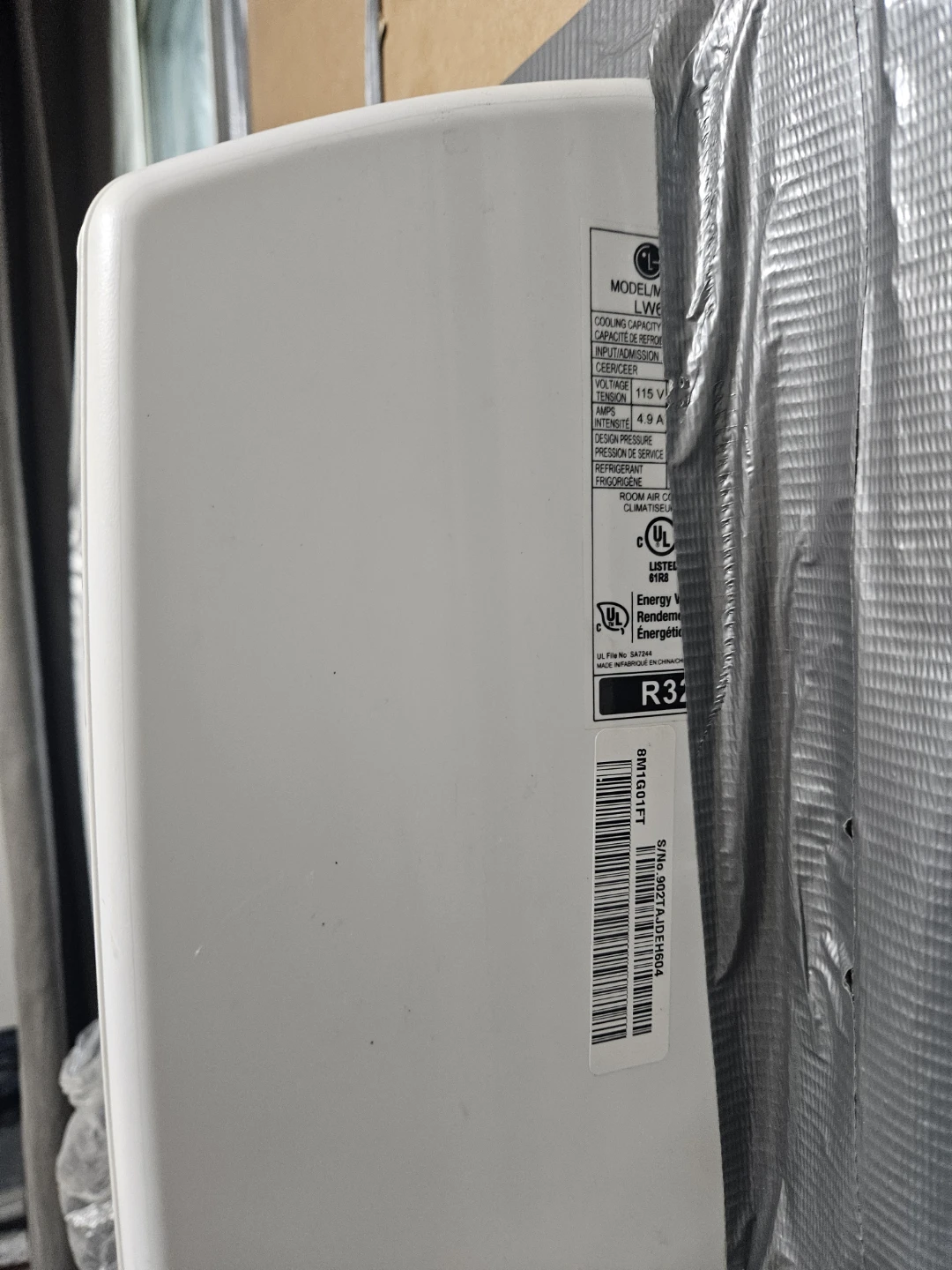 LG LW6 Window Air Conditioner - photo 2