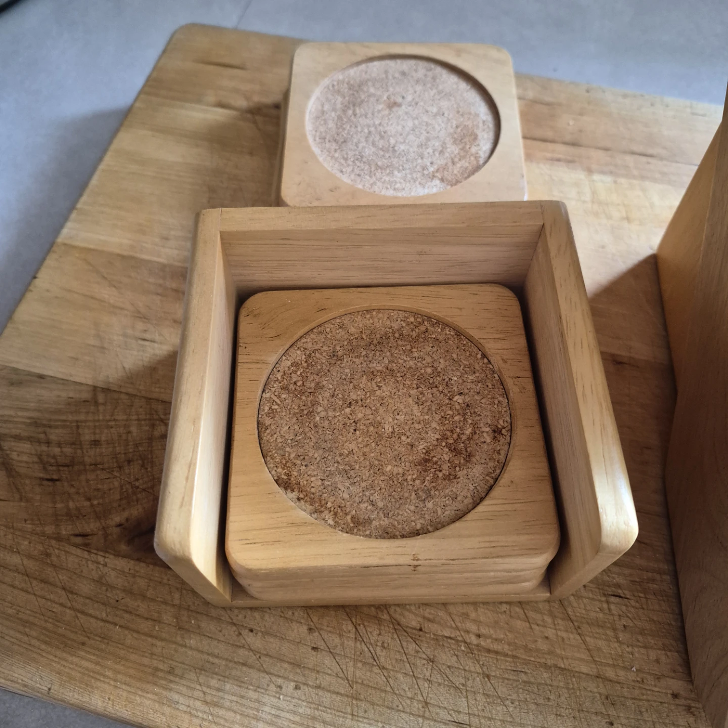 Kitchen Knife Block Set and Wooden Coaster Set - photo 4