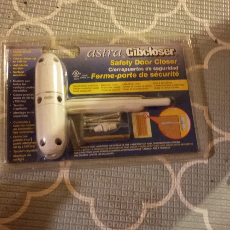 Astra Gibcloser Safety Door Closer
