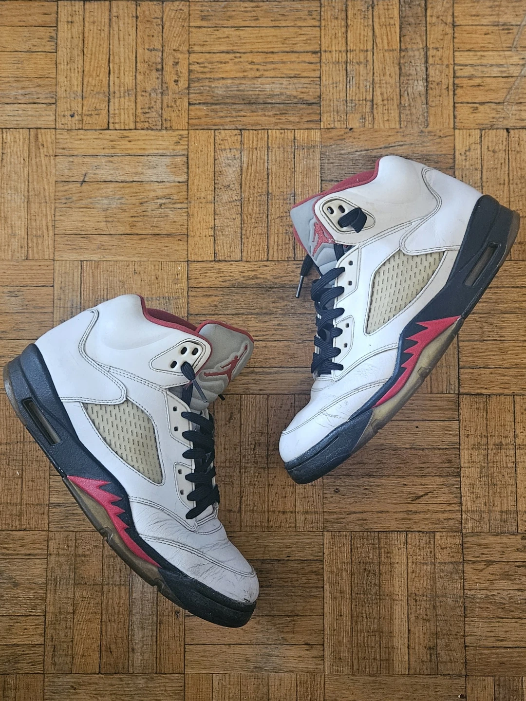 Air Jordan 5 Fire Red 2013