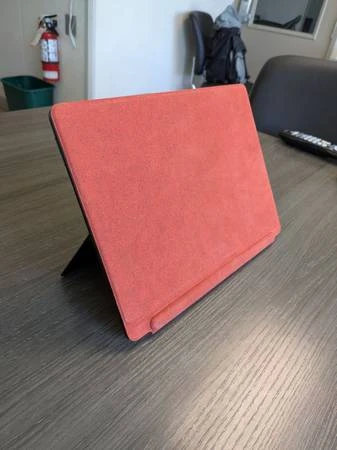 Surface Pro X - 2021 - With Type Cover and Slim Pen - photo 3