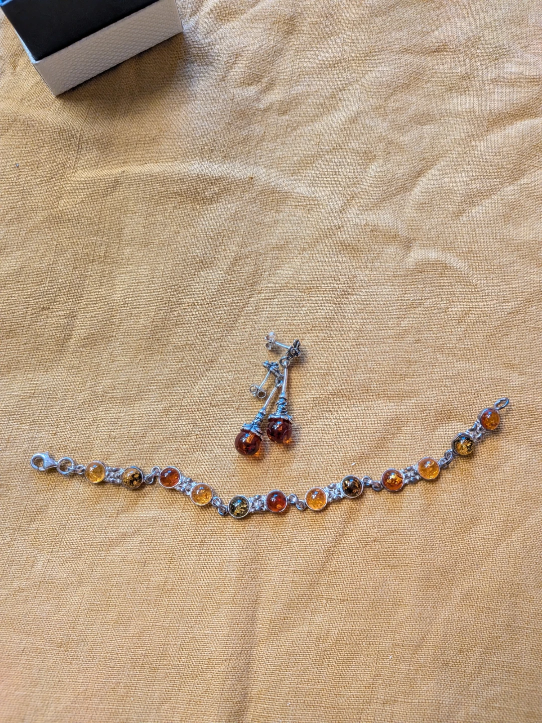 Multi coloured amber and silver jewellery set