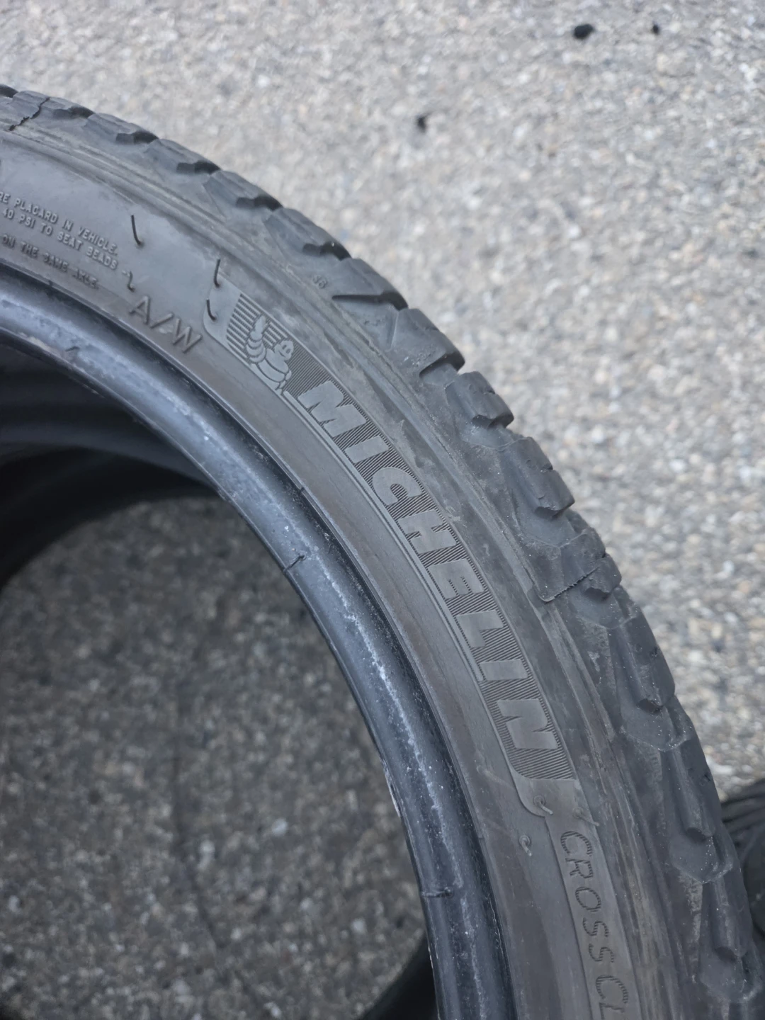 3 Tire 225/40R18 Michelin CrossClimate2 - photo 2