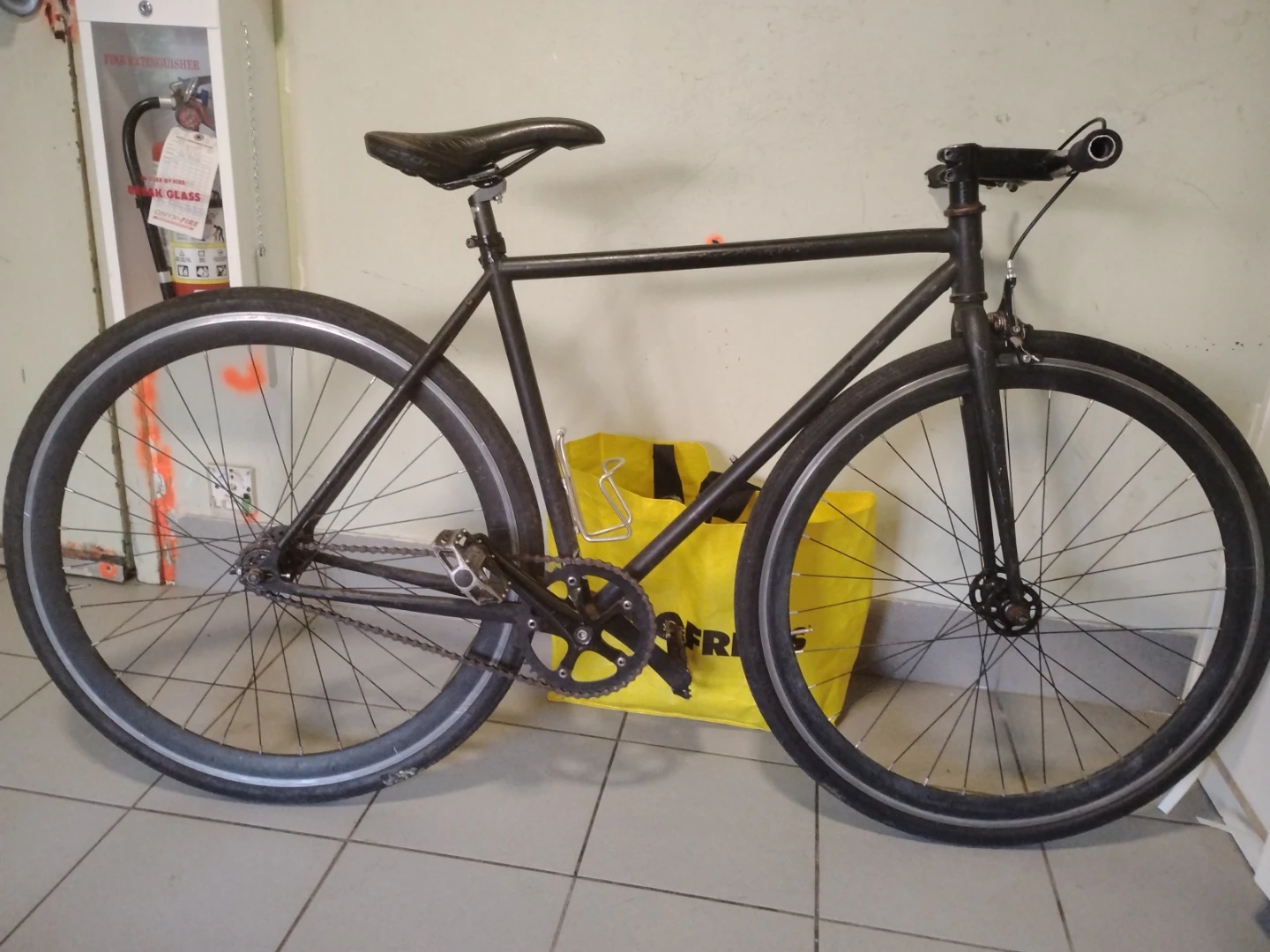 Black Fixie Single Speed Bicycle