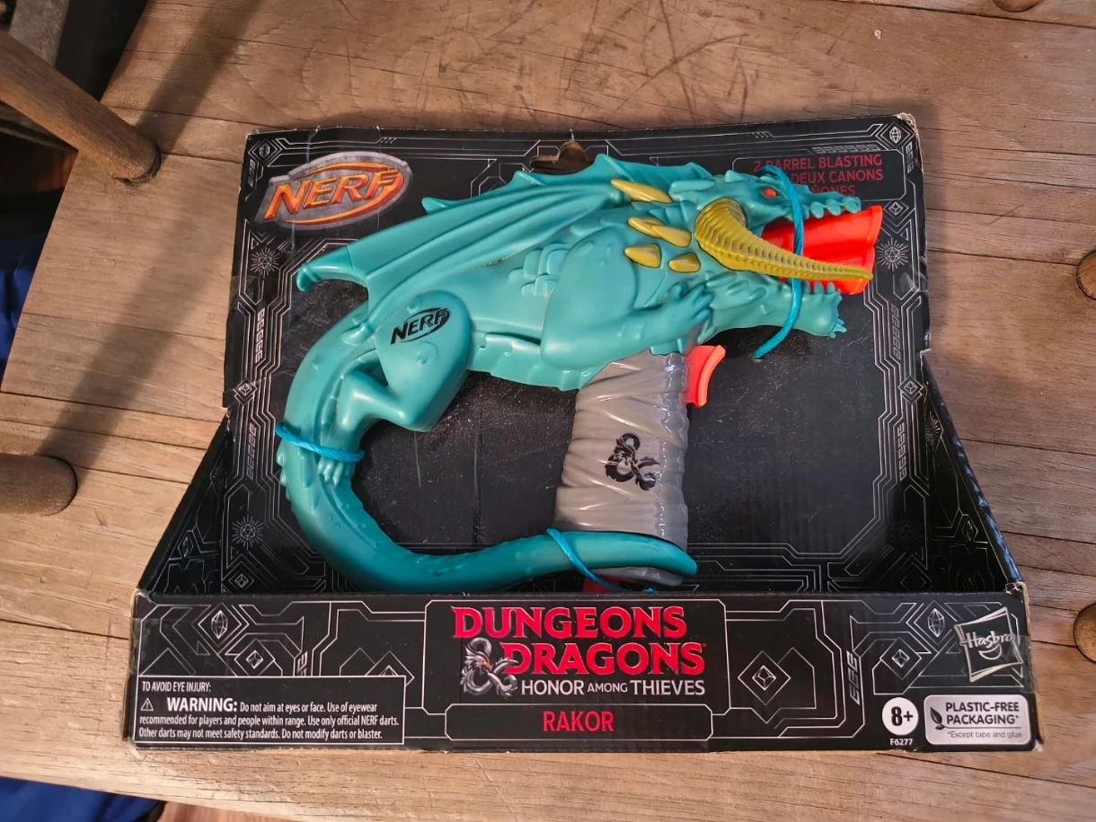 Nerf Dungeons & Dragons Honor Among Thieves Rakor Blaster