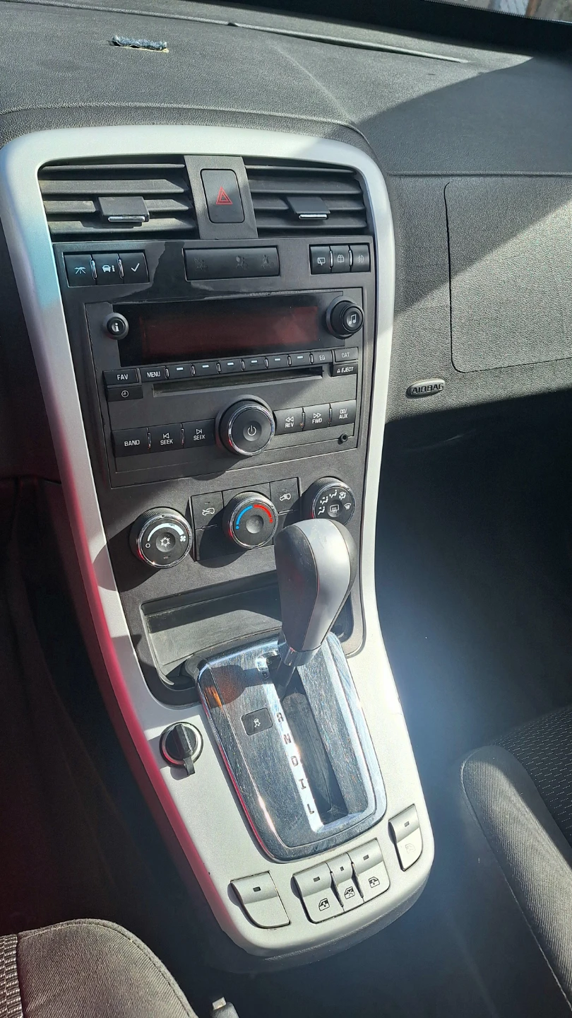 Pontiac Torrent SUV - photo 5