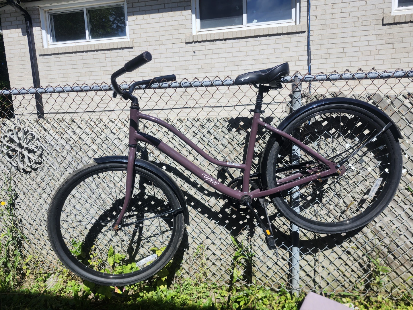 Capix Valencia Cruiser Bicycle