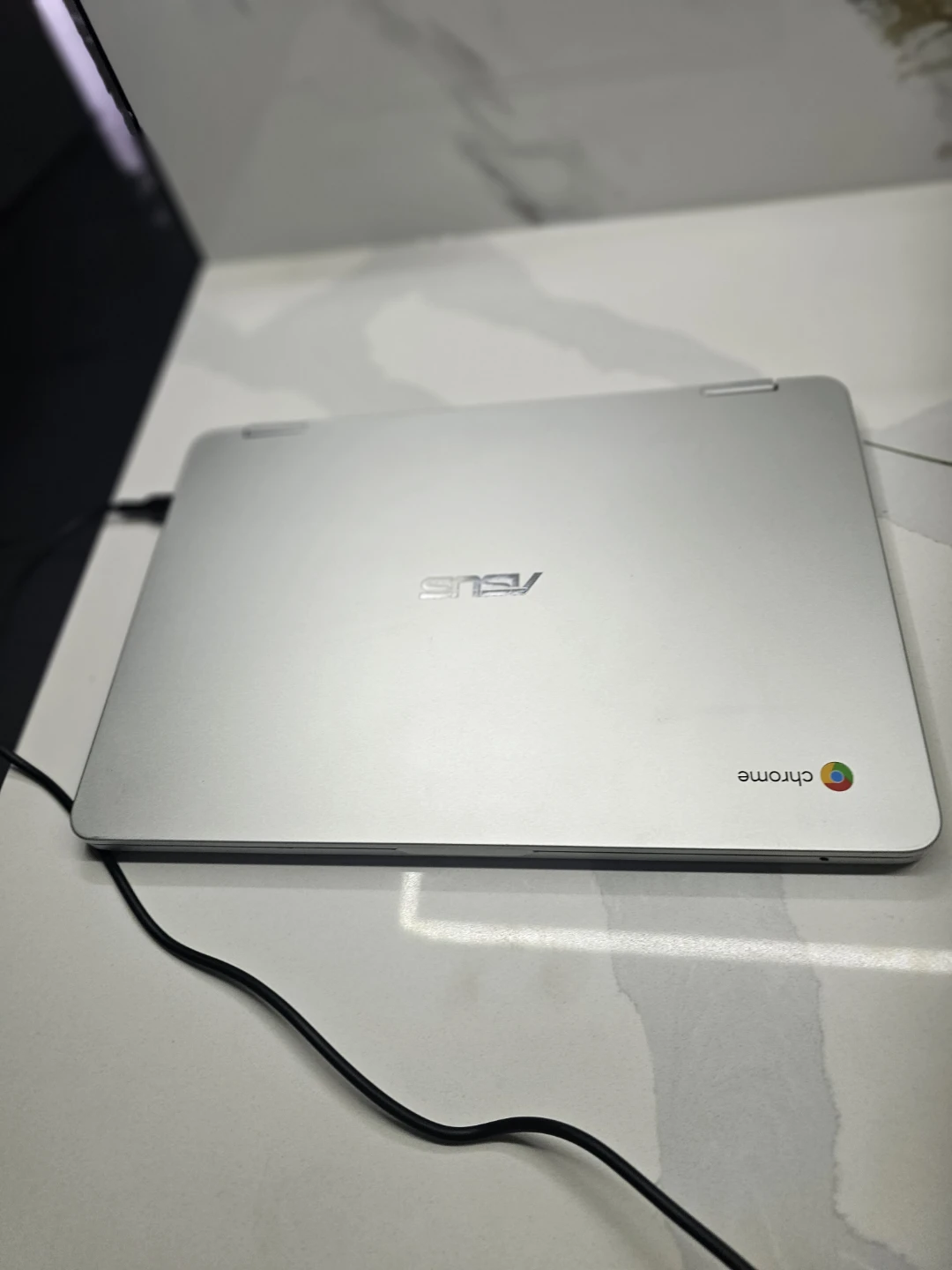 ASUS Chromebook Silver