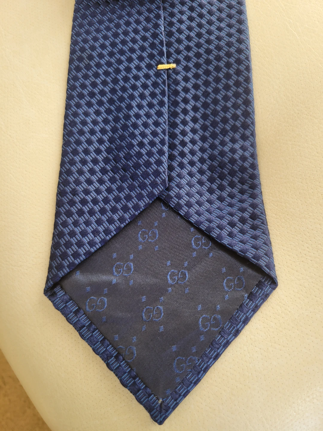 Authentic Gucci Blue Silk Tie - photo 4