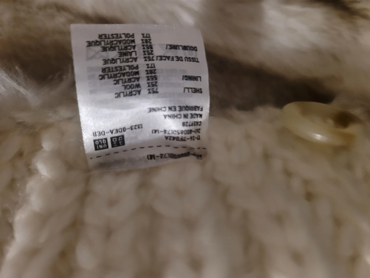 Uniqlo Faux Fur Knit Scarf - photo 3