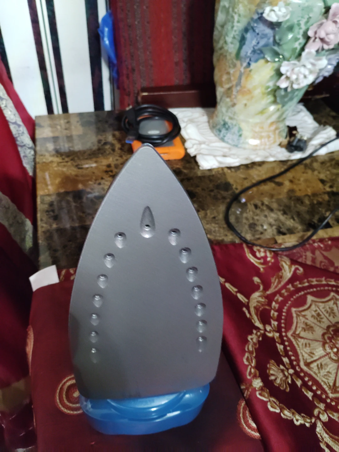 Euro Tap Steam Iron - photo 2