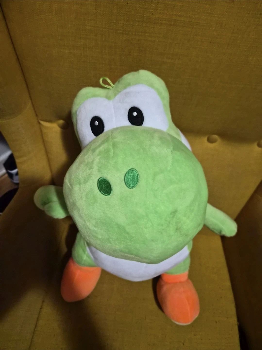 Large Nintendo super mario Yoshi Plushie - photo 3