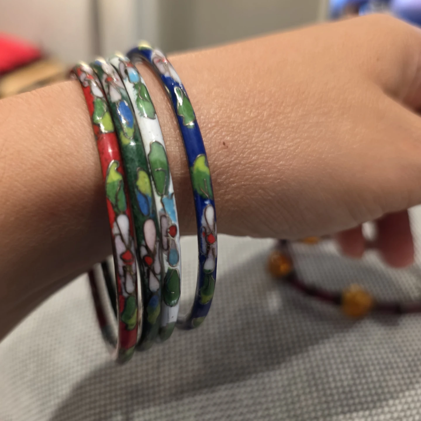 Set of 4 Enamel Bangles - photo 4