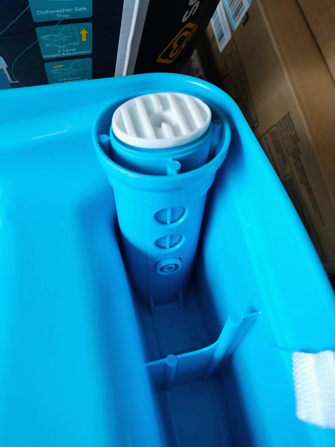 Safety 1st Easy Care Swing Tray Feeding Booster - photo 5