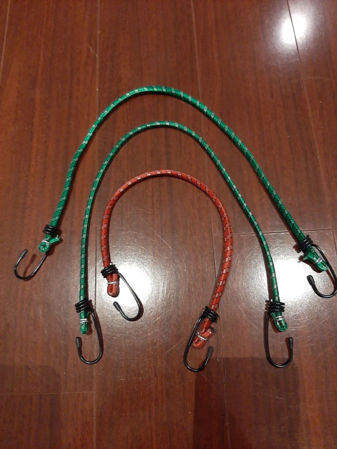 FREE Set of 3 Elastic Bungee Cords 🏈