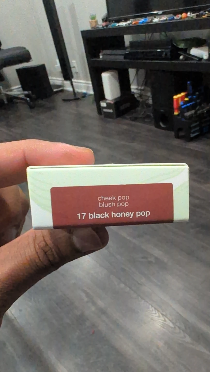 Clinique Cheek Pop Blush Pop - 17 Black Honey Pop - photo 2