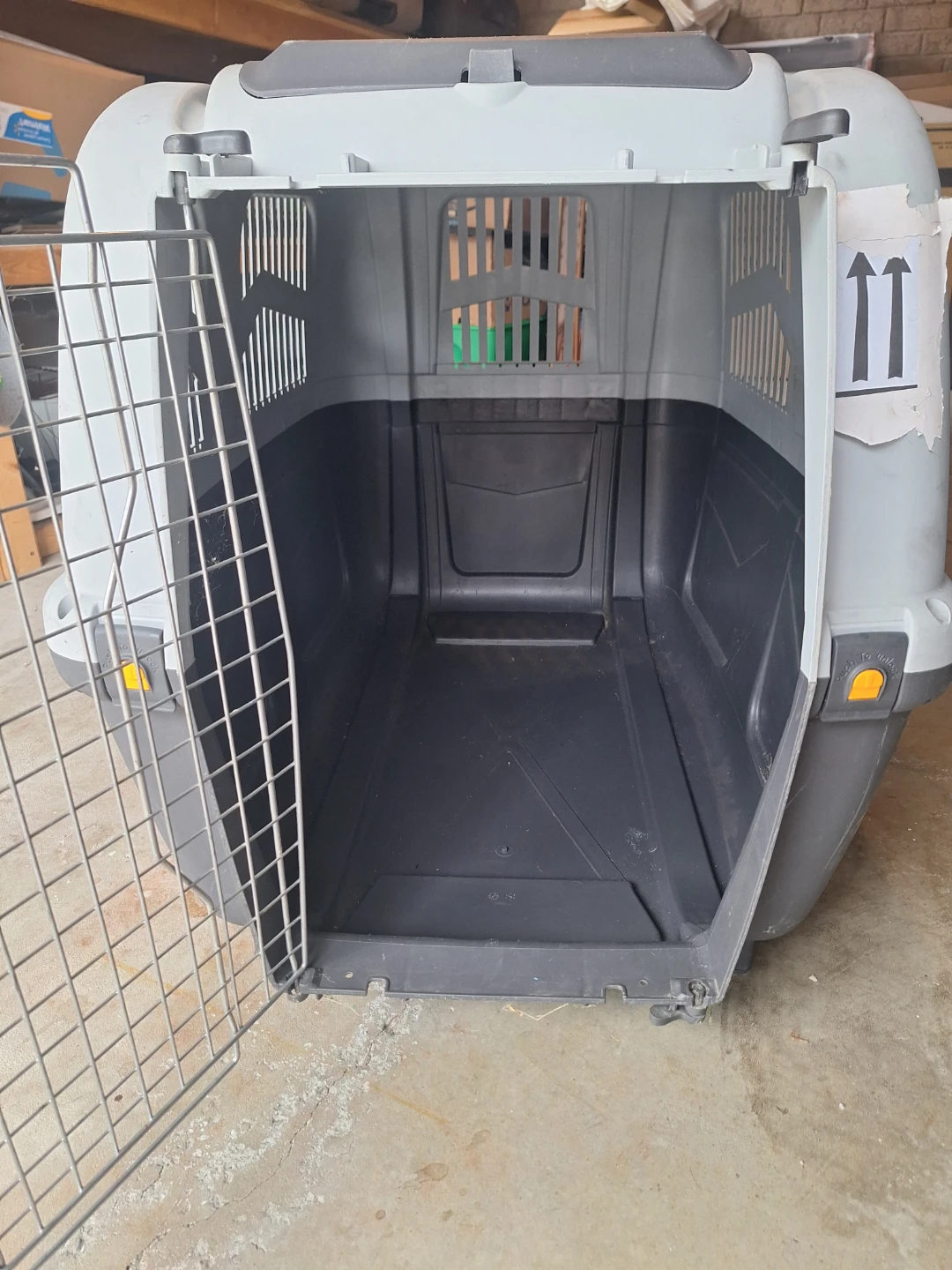 Skudo Pet Carrier