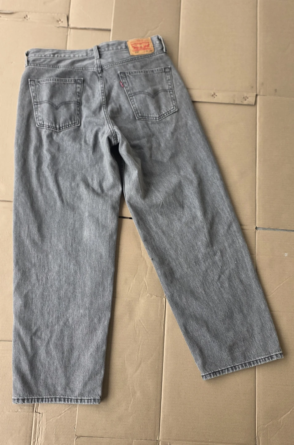 LEVI'S Men's Grey washed 578 baggy jeans(waist 34) - photo 2