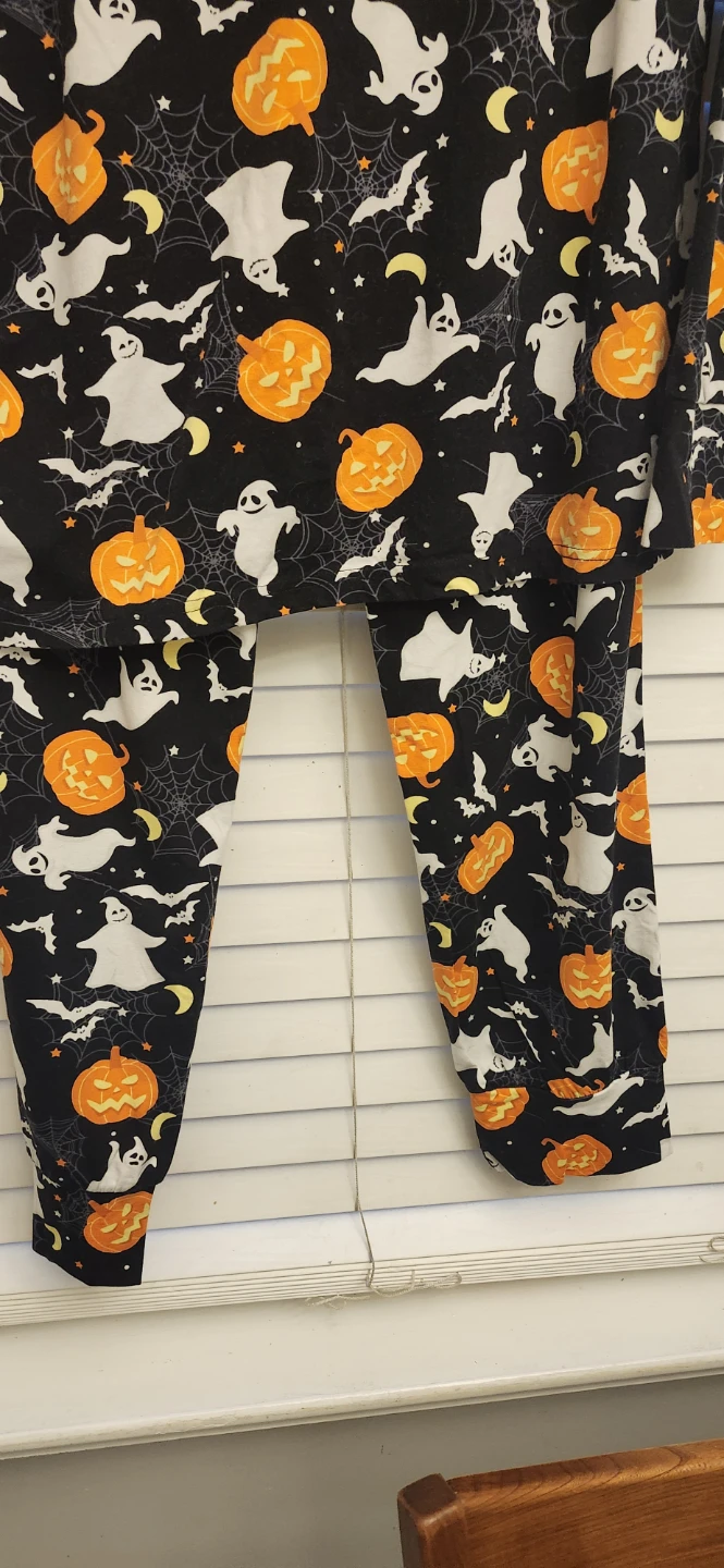 Jammin' Jammies Halloween Pyjama Set - photo 4