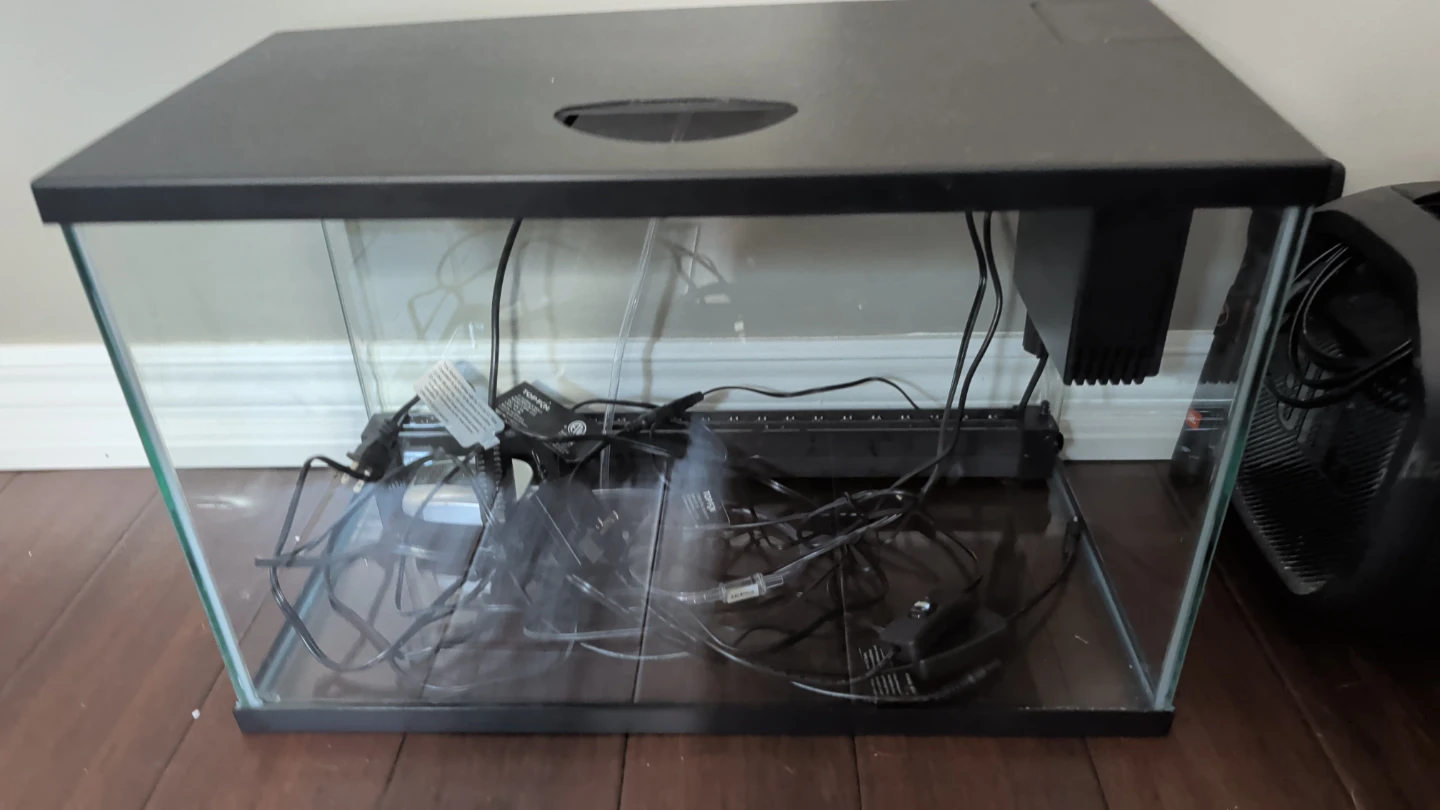 Top Fin Aquarium starting kit 10 gallon bubble wall
