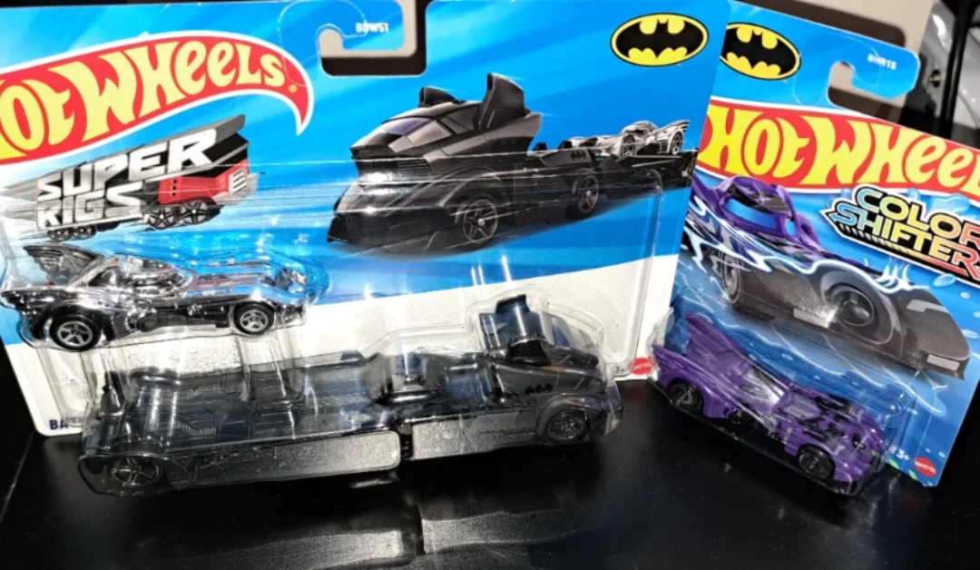 Hot Wheels Batmobile Super Rigs &  Color Shifters, Lot - photo 2