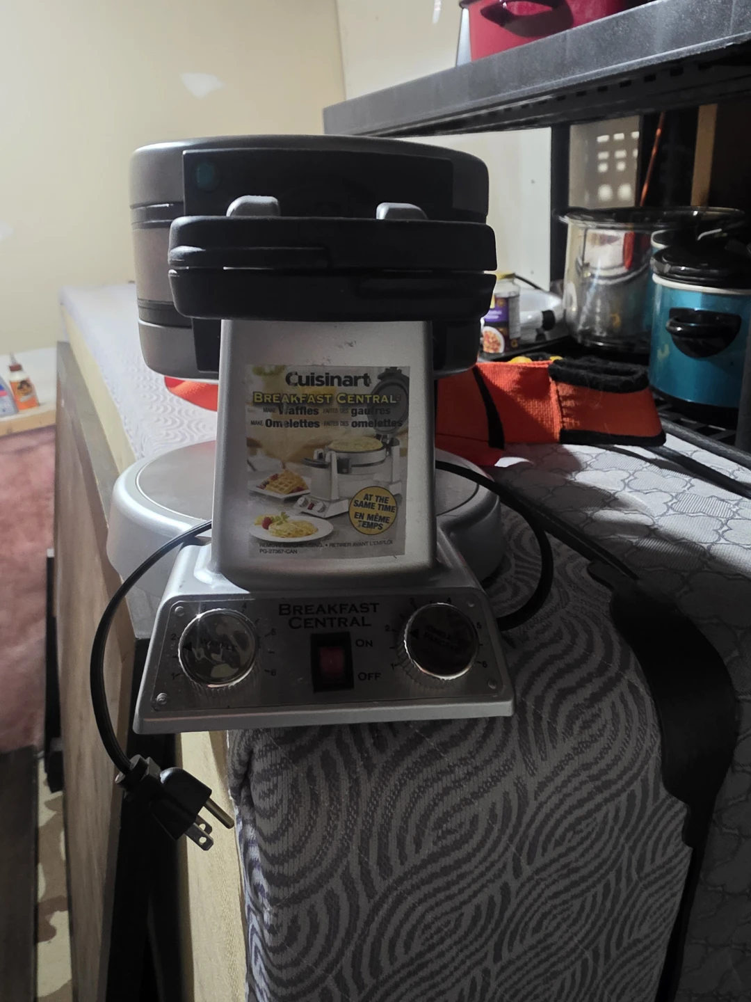 Cuisinart Breakfast Central Waffle and Omelette Maker