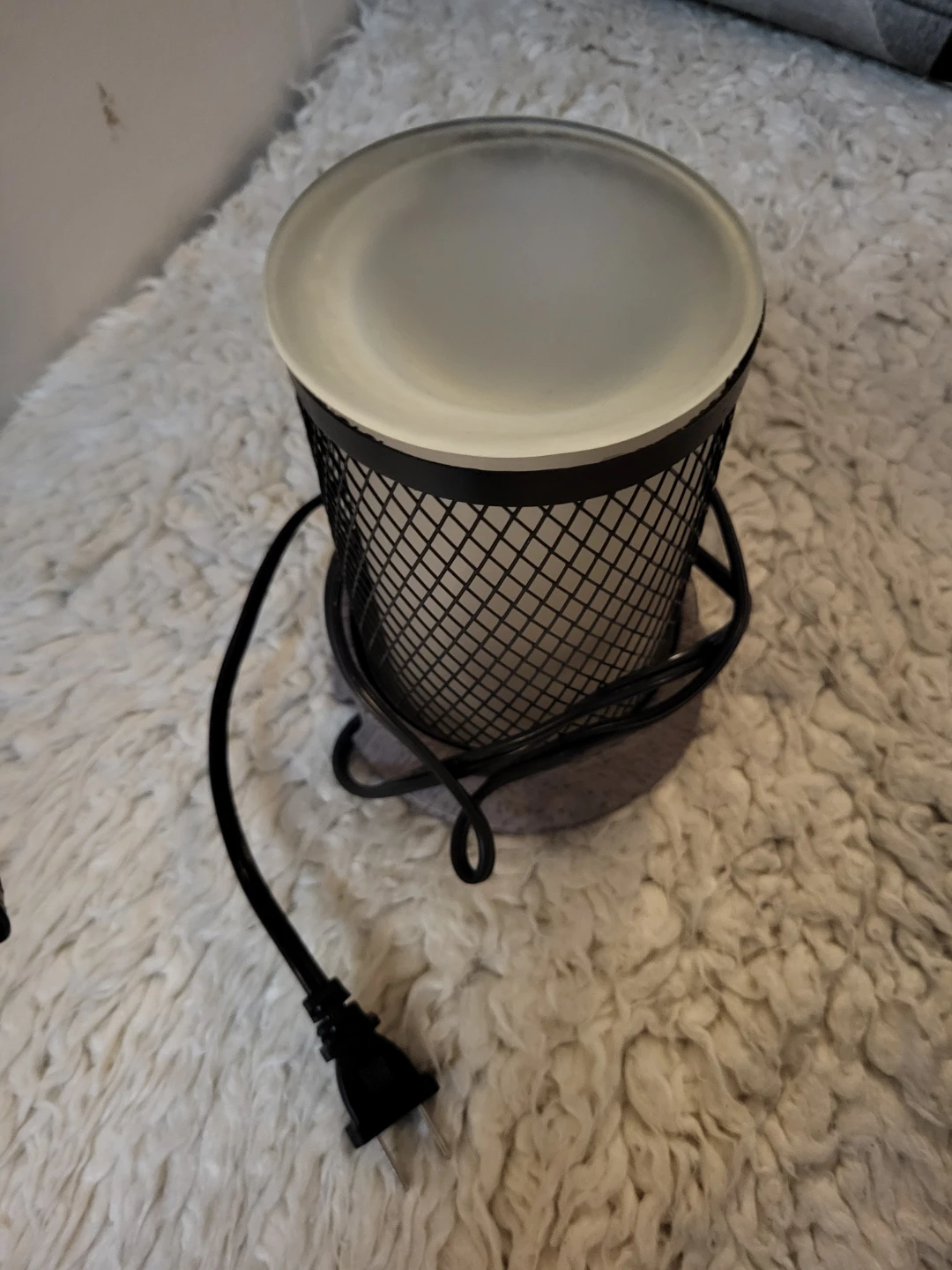 🏈 Black Metal Mesh Electric Wax Warmer