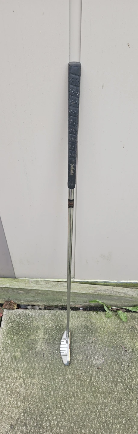 Goliath Golf Putter