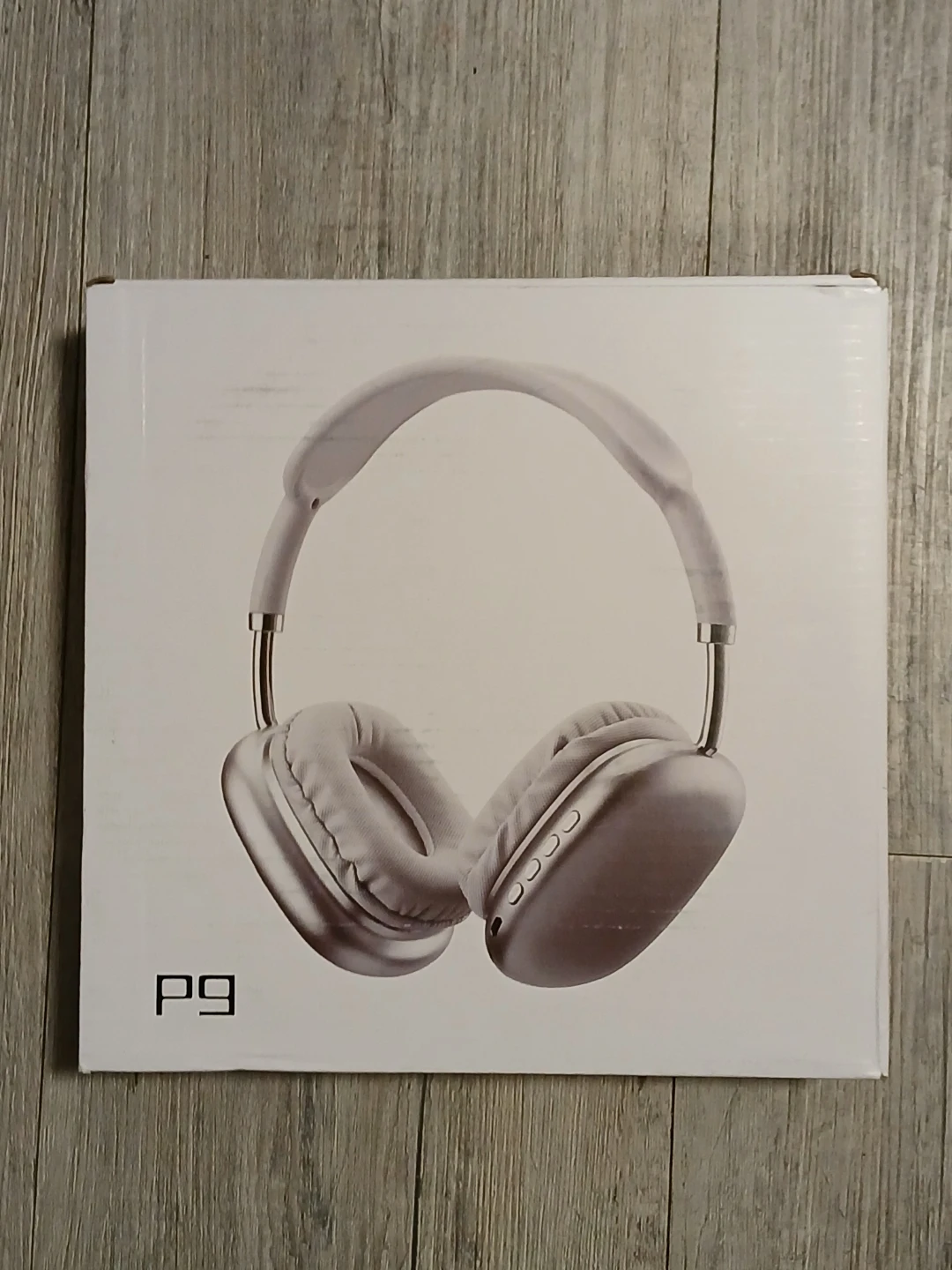 White P9 Wireless Headphones