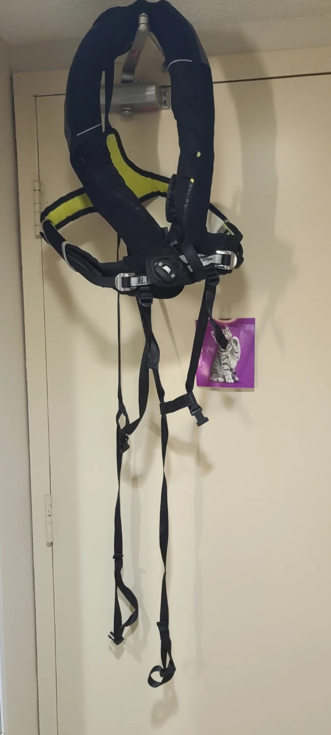 Spinlock Deckvest  150 N Life Jacket with harness. - photo 4