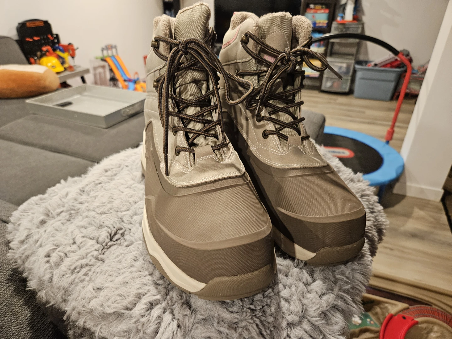 Khombu Winter Boots Size 10 - photo 2