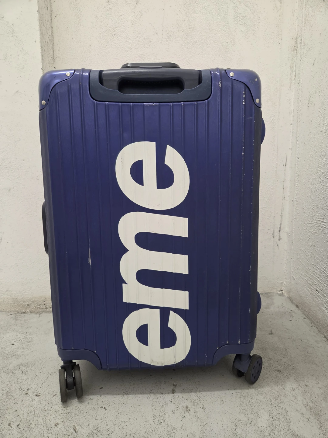 Replica Supreme x Rimowa Check-In Suitcase - photo 2