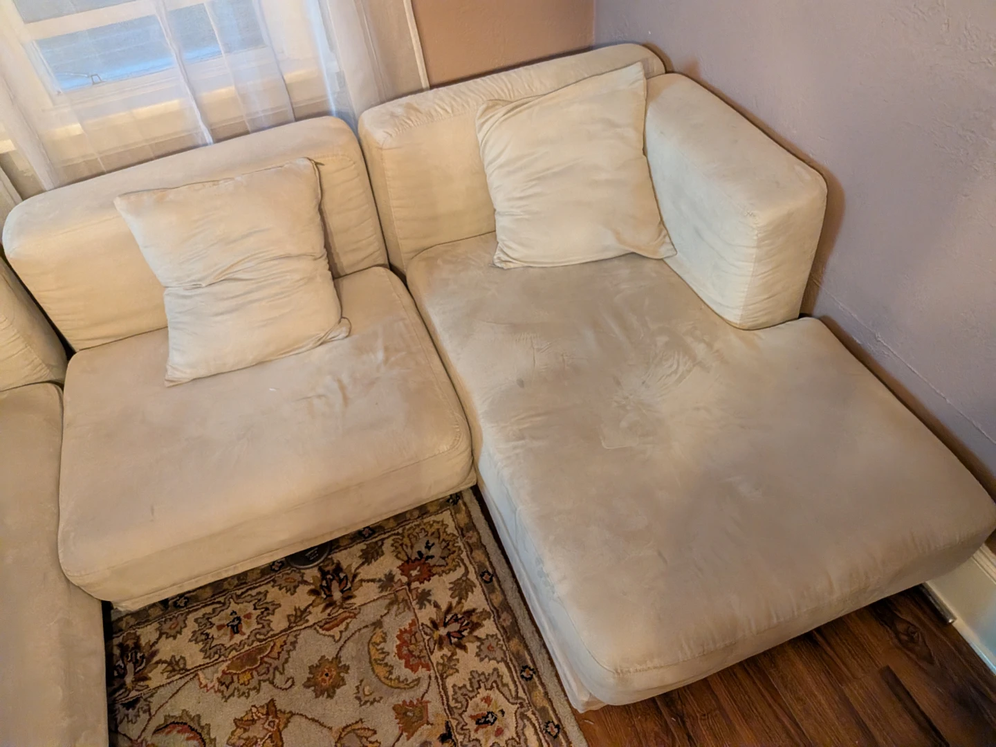 Cream sectional sofa - photo 3