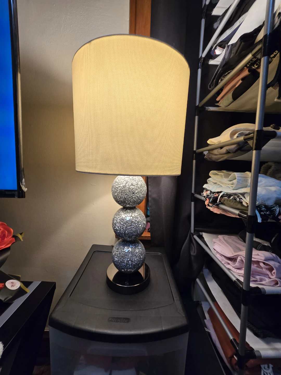 Mosaic Sphere Table Lamp