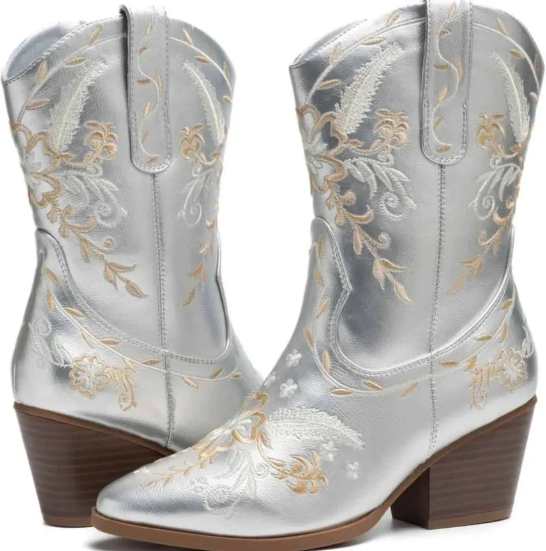 Anjoufemme Silver Embroidered Cowboy Boots
