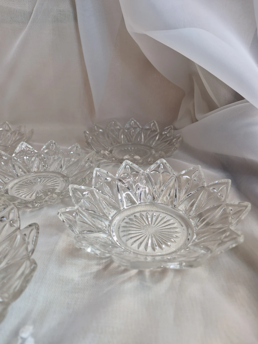 Set of 6 Beautiful Vintage Clear Federal Glass Bowls