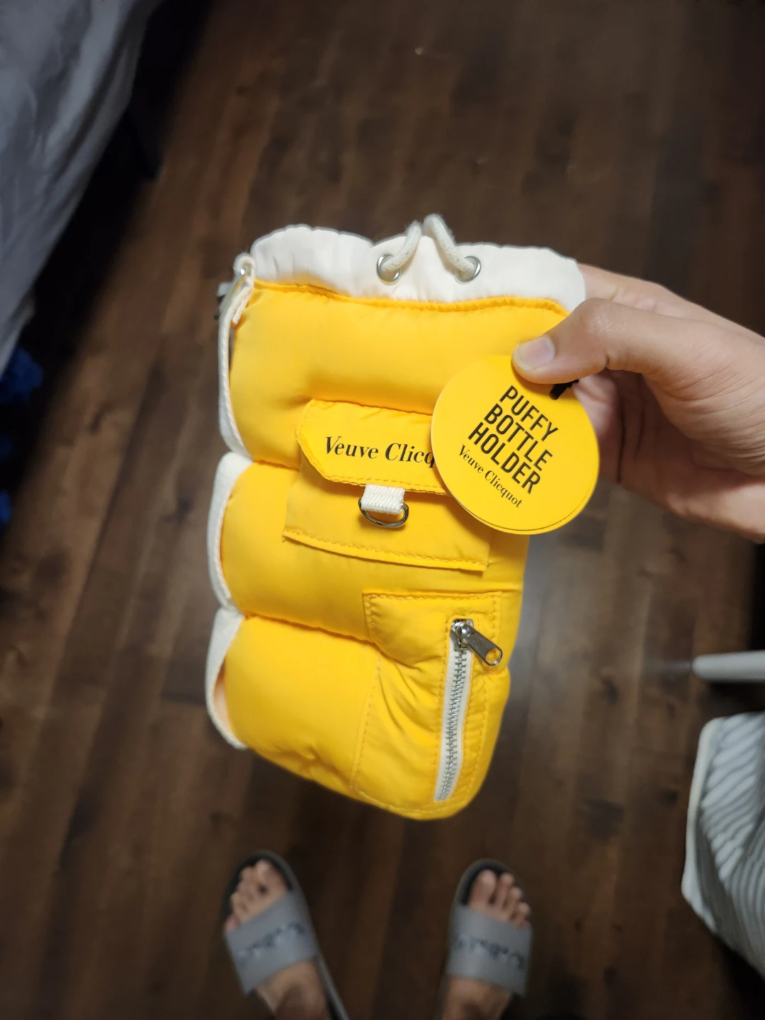 Veuve Clicquot Puffy Bottle Holder - photo 2