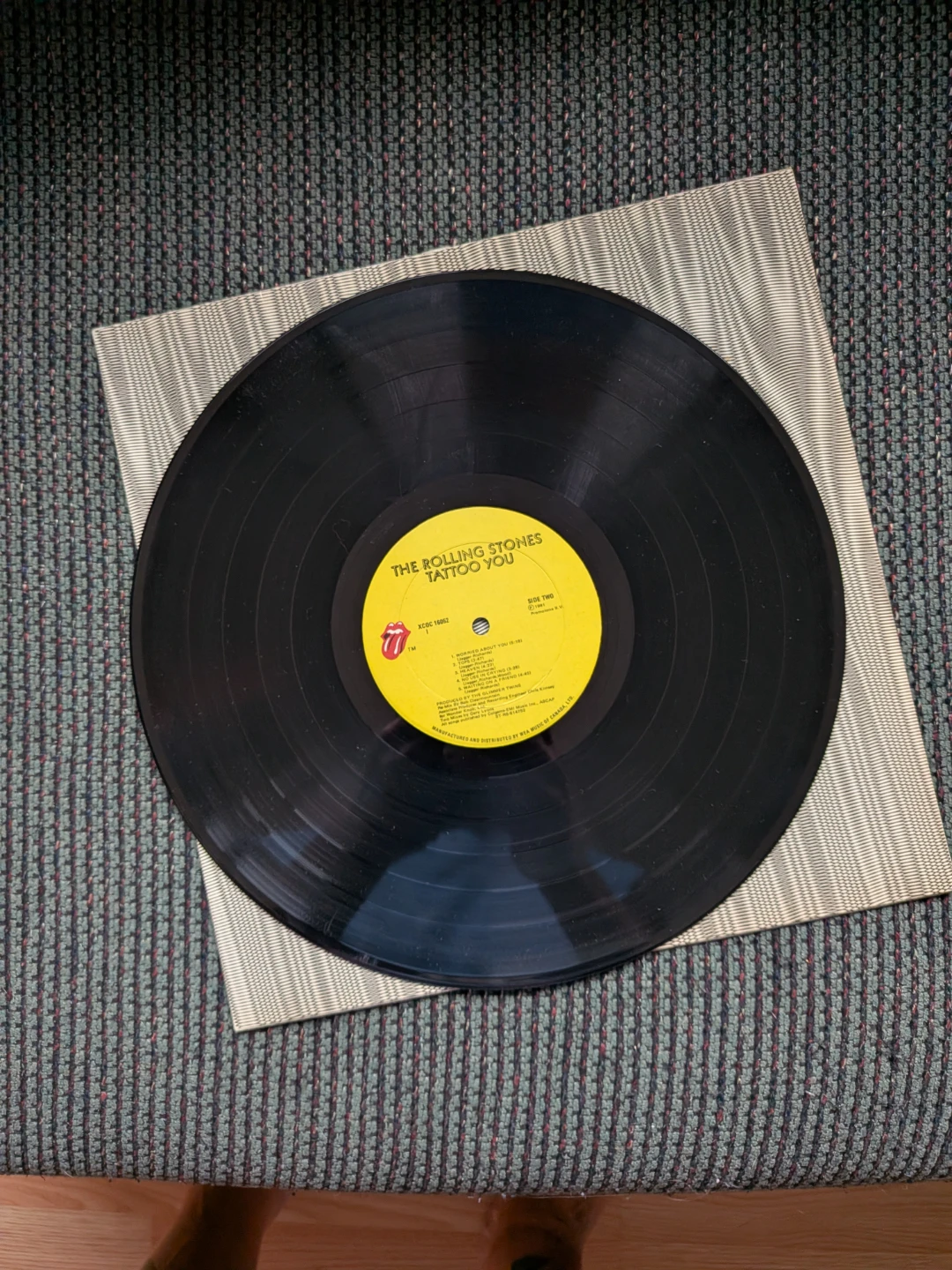 The Rolling Stones – Tattoo You 1981 Canadian Vinyl LP - photo 3