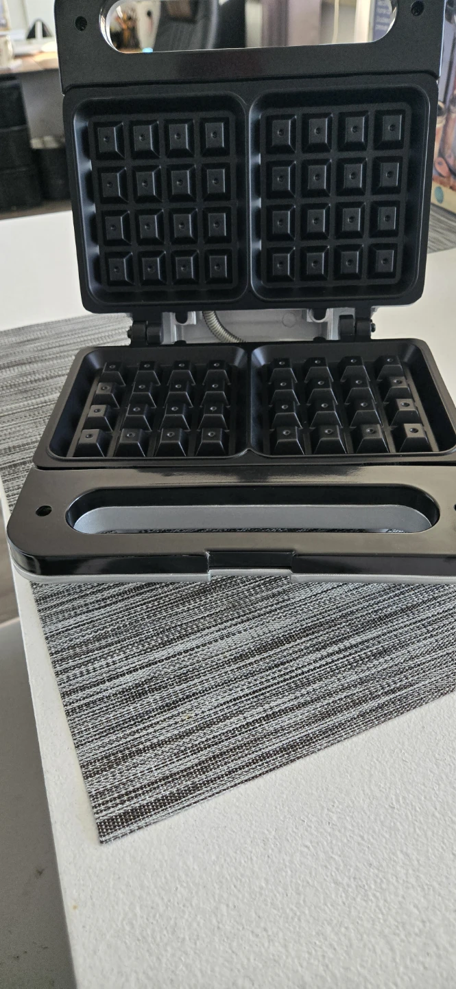 Waffle  maker