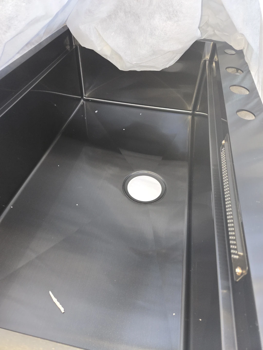 33" Black Stainless Steel Kitchen Sink with Faucet Combo - photo 5