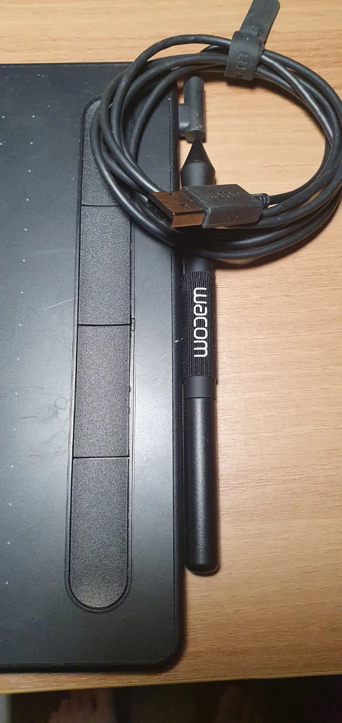 Wacom Graphics Tablet - photo 3