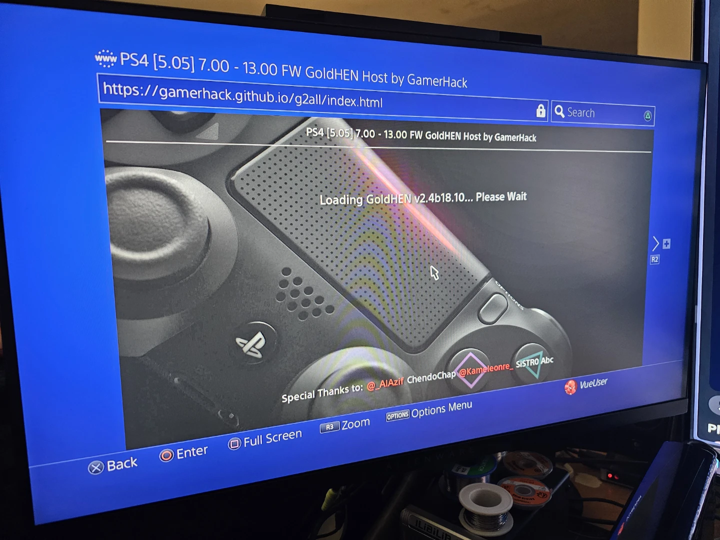 Ps4 Pro Spiderman Edition console with official controller - photo 2