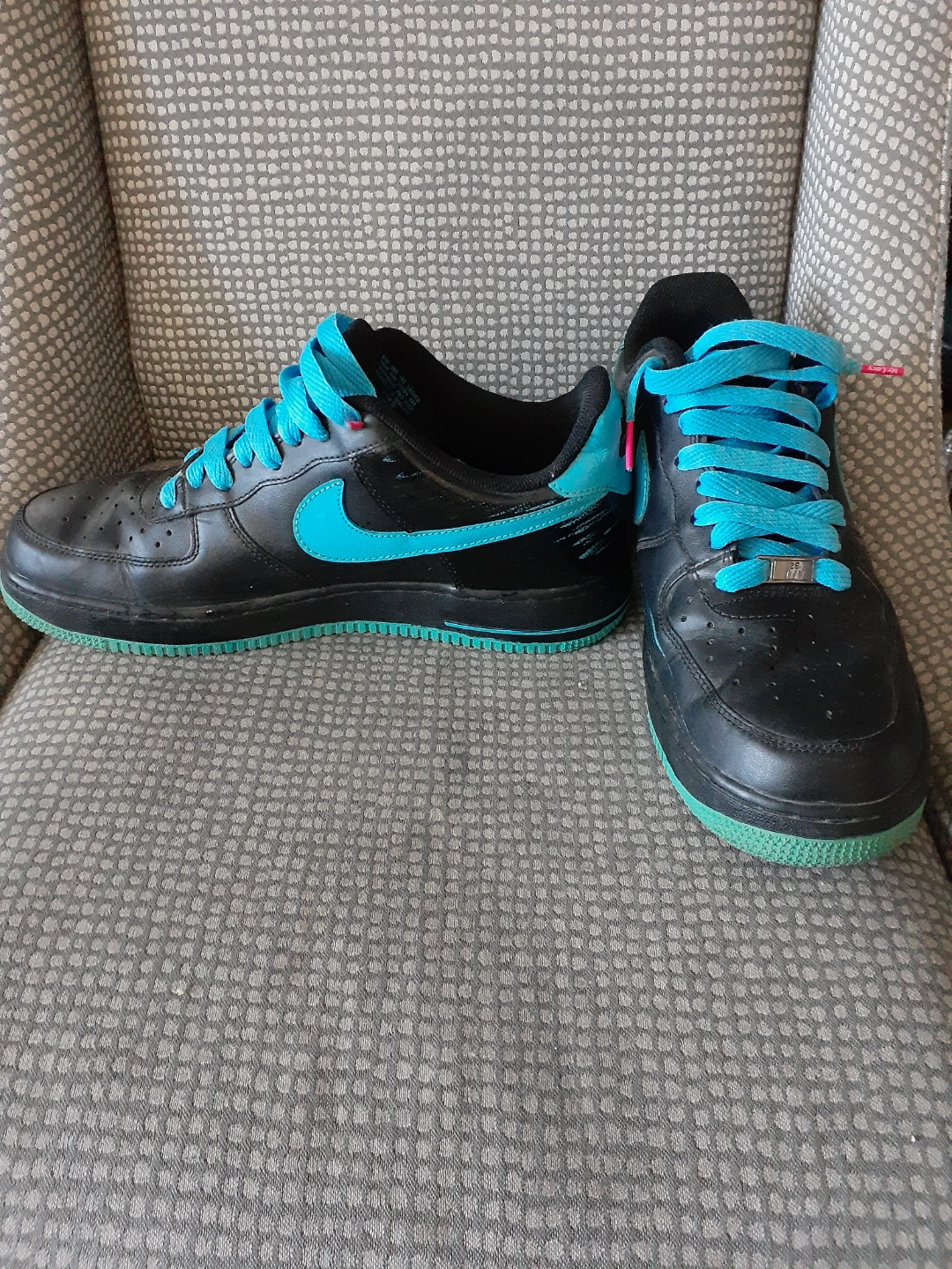 Nike Air Force 1 Black with Teal Accents - photo 4