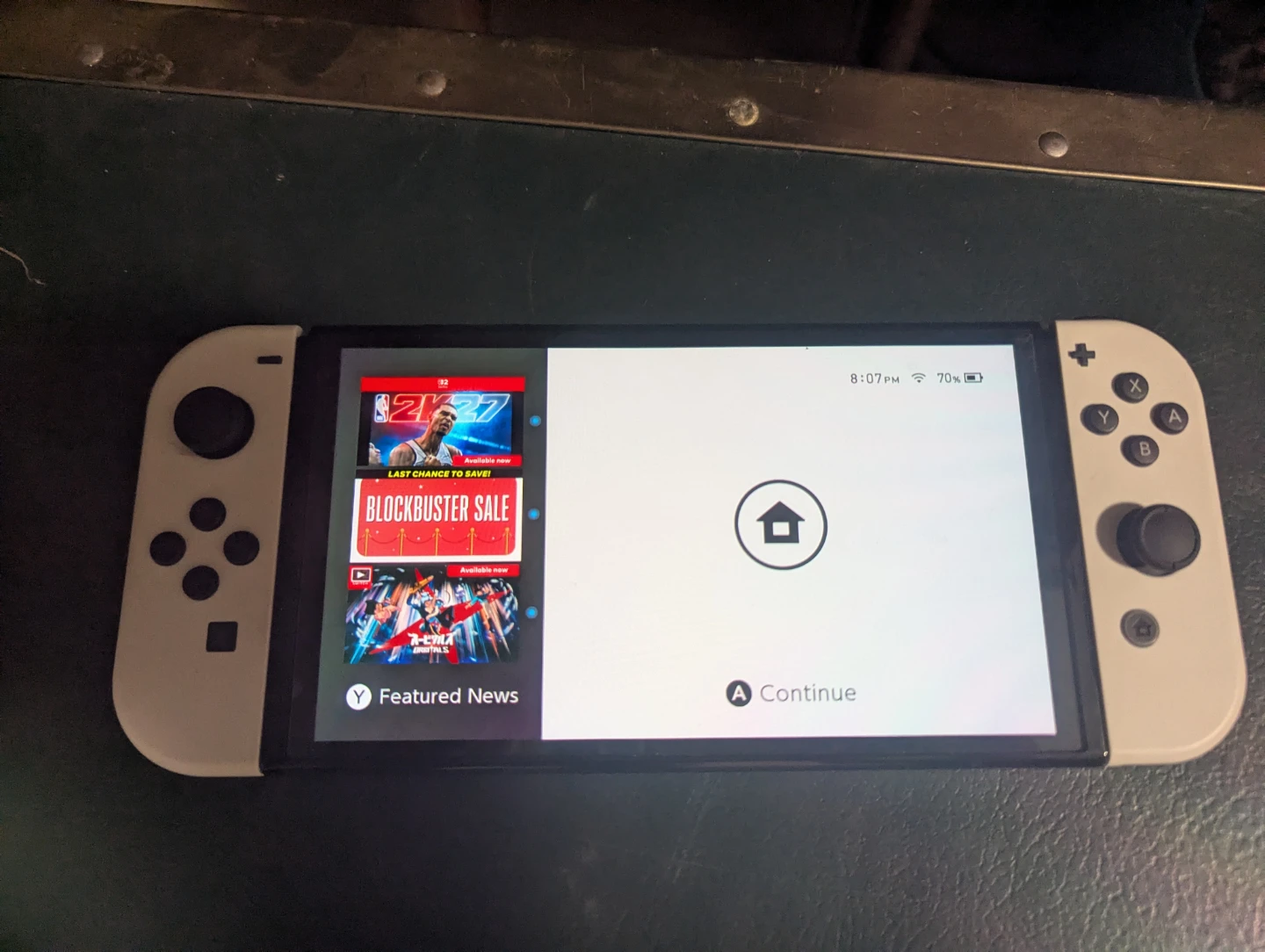 Nintendo Switch OLED + Pokemon Violet - photo 2