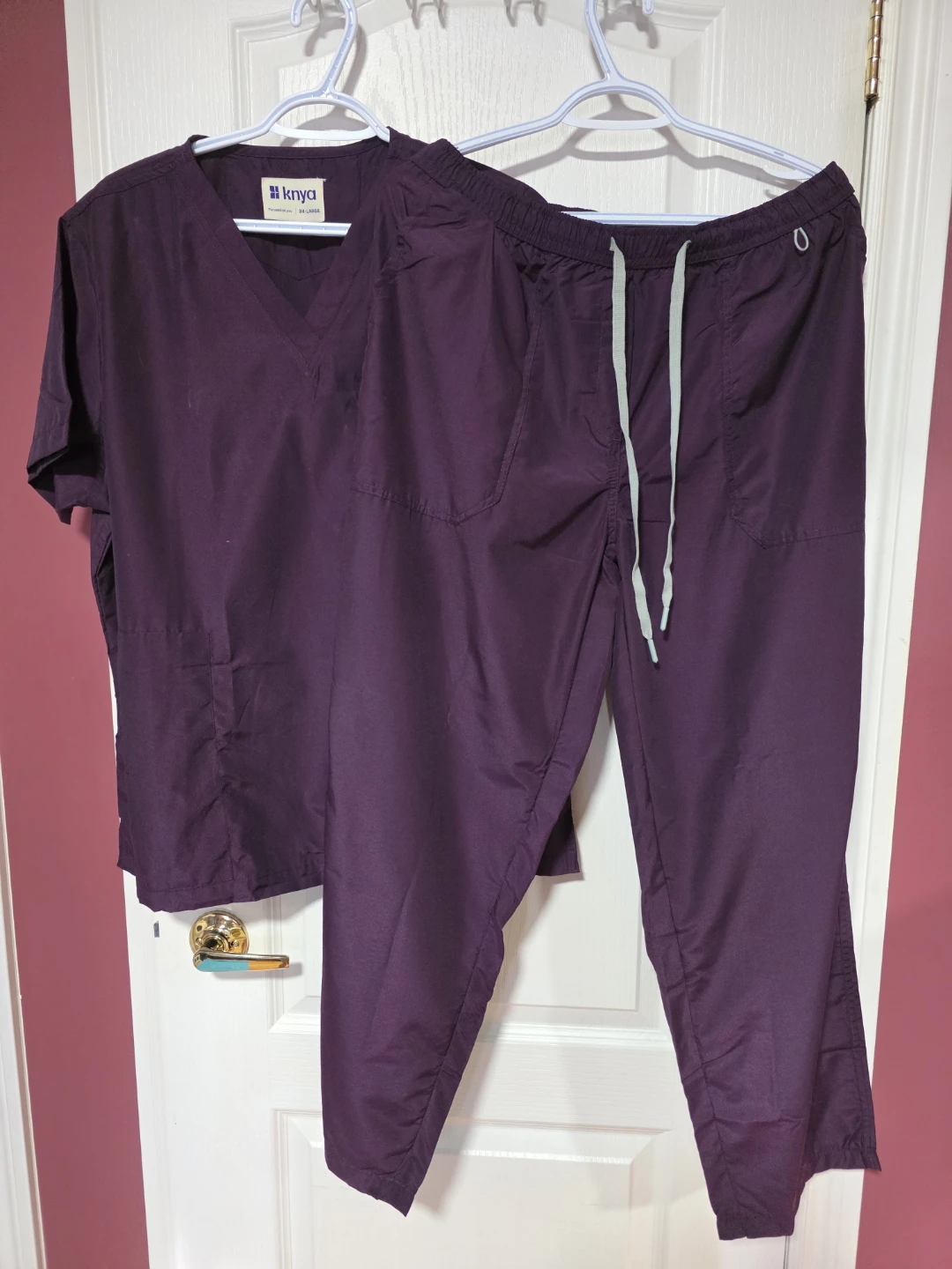 Knya Scrubs Set - photo 2
