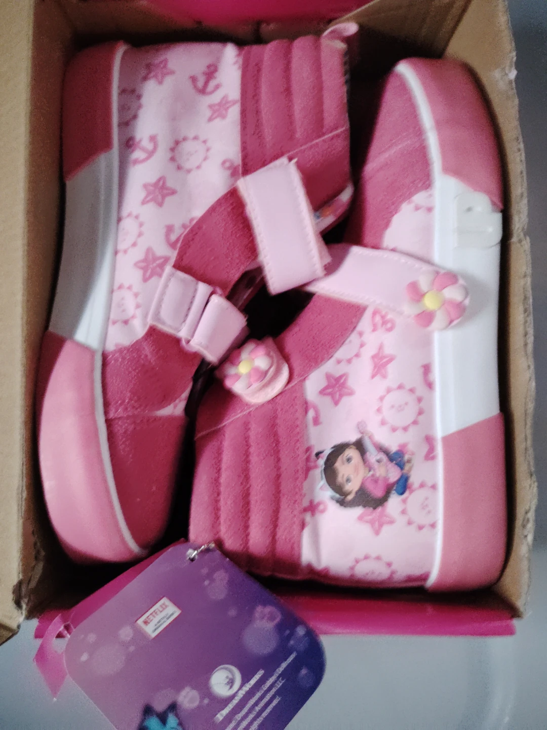 Gabby's Dollhouse High Top Shoes Pink - photo 2